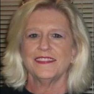 Meet your Posher, Dinah